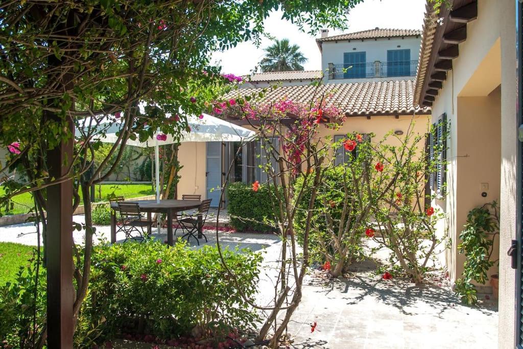 Villa Loukia Spartia  Exterior photo